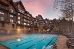 Ritz-Carlton Bachelor Gulch Heated Pool & Hot Tubs